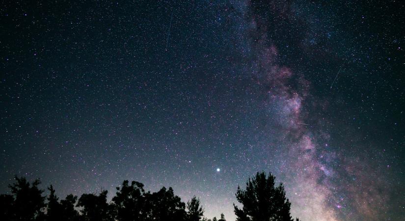 Napi horoszkóp január 7.: a Szüzek kényelmetlen szituációból igyekeznek kikeveredni, a Nyilasok számára elgondolkodtató lehetőség adódik