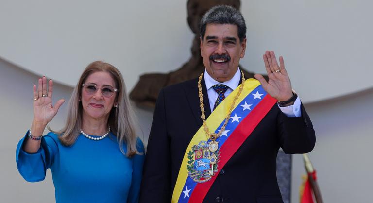 Maduro azt mondta, alig havi 40 ezer forintot keres, de azért jól áll luxusingatlannal