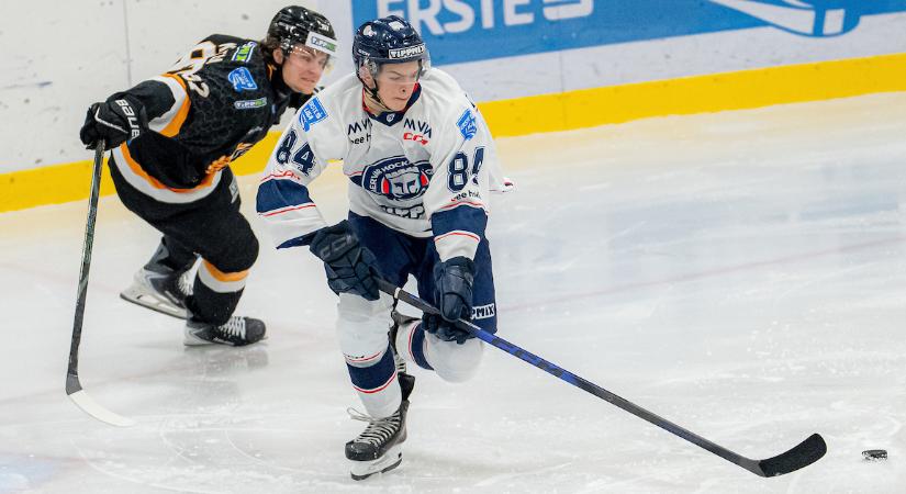 Négygólos előnyről bukták el a Magyar Kupa párharcot a DEAC hokisai