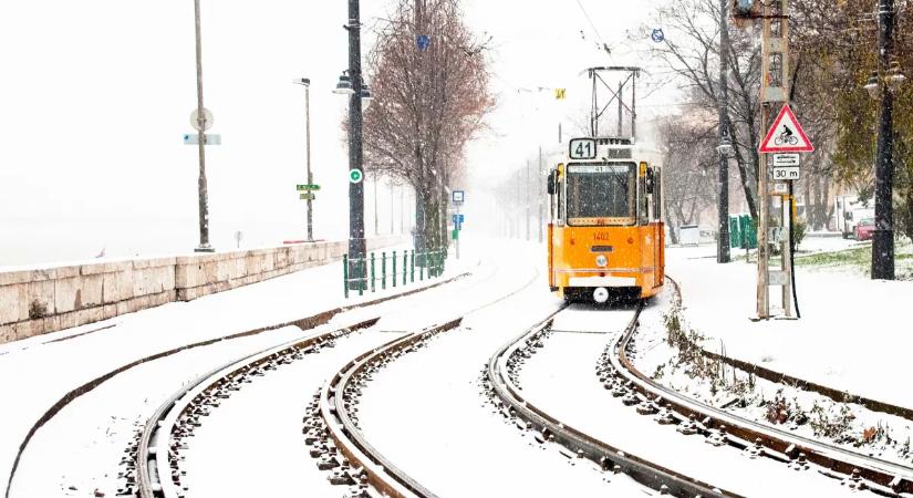 65 km/h-s szél, hófúvás, havazás: 16 vármegyére frissítették a riasztást