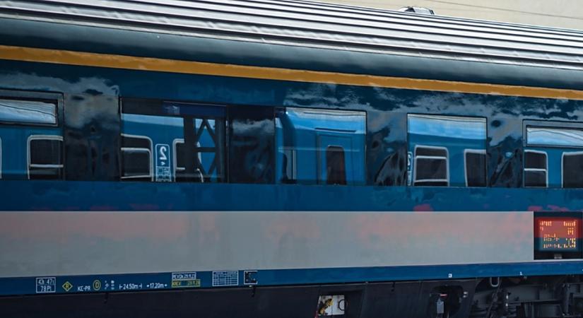 Debrecent is érintik a havazás miatti késések a vasúti közlekedésben