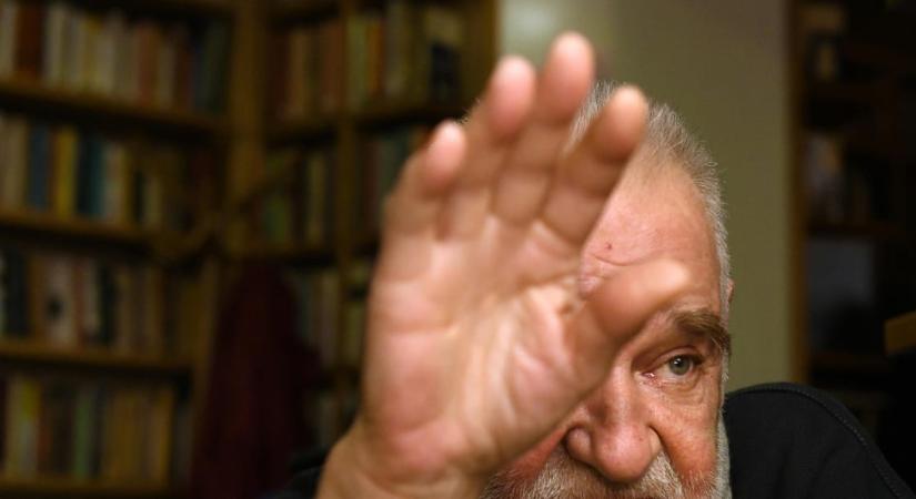 „Hülye vagy? Most hívott fel a Tarr Béla” – Szabó Simon és Reisz Gábor is megemlékezett