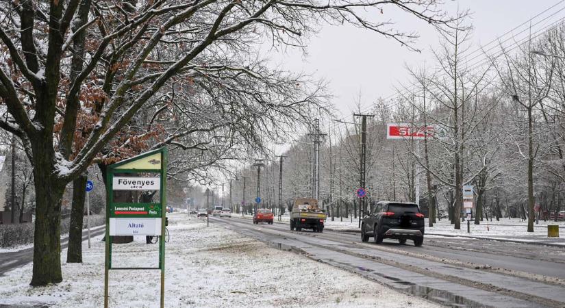 Nem kegyelmez a tél: további havazás várható Békésben is