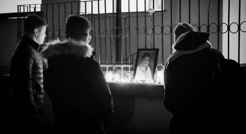 Végső búcsút vesznek az egri iskola szeretett tanárától