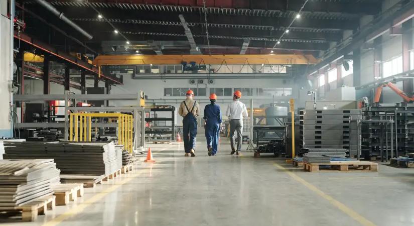 Nagyot csökkent a foglalkoztatottak száma Magyarországon