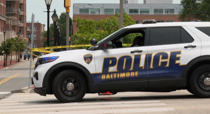 Luxustáskákat raboltak, lecsaptak a tolvajokra a rendőrök Kaliforniában