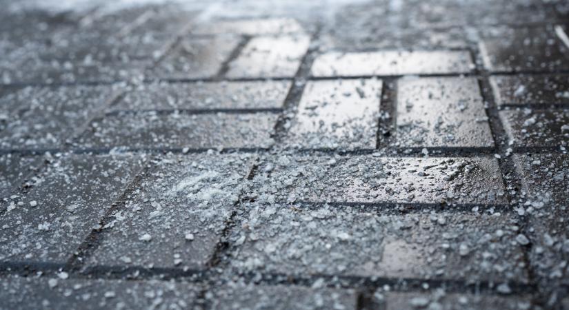 Figyelmeztetik a magyarokat: ezt tilos megtenni, ha beindul a havazás