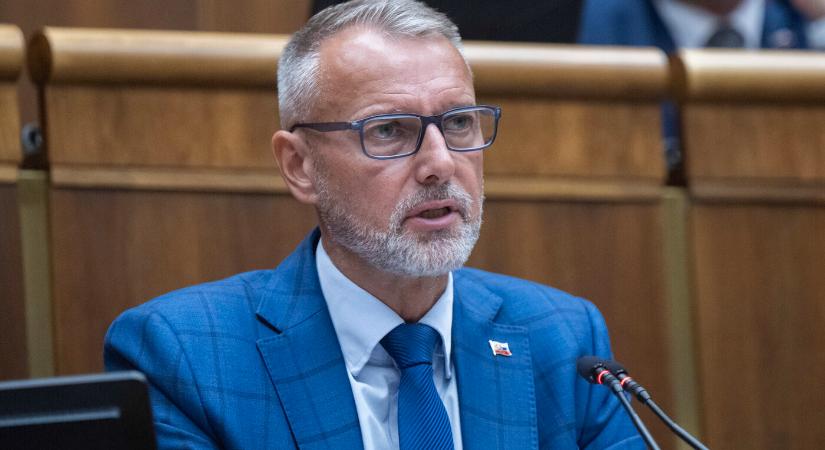 Raši egyik koalíciós partnerrel sem szeretne közös jelöltlistát a választáson