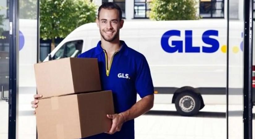 A futárcégek is elestek, a hóhelyzet miatt akár ennyit is késhet a csomagok kiszállítása