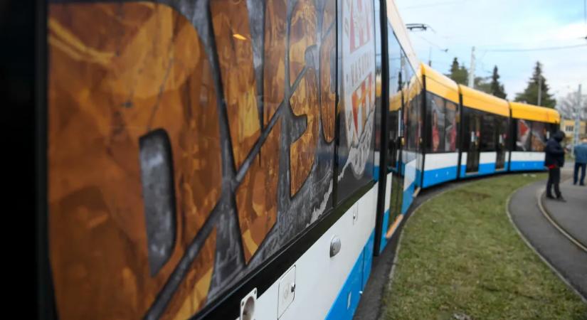 Eladták a DVSC többségi tulajdonrészét