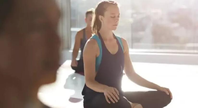 Hogyan hat a testtartásod az önbizalmadra? Próbáld ki!