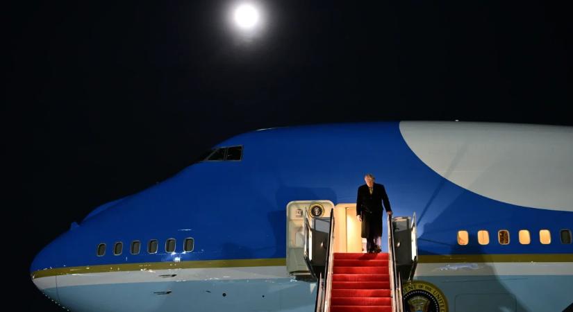 Rengeteg olaj, kevés pénz: Trump 19-re húzott lapot Venezuelában, de lehet, hogy bejön