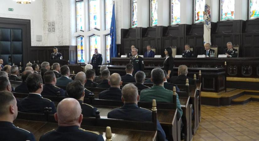 14 év után új rendőrfőkapitánya van Hajdú-Biharnak