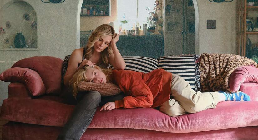 Van-e köze ahhoz a gyermekvédelemnek, hogy egy anya OnlyFansből tartja el a családját?