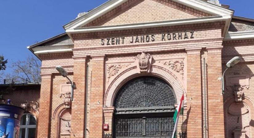 Közel 100 milliárdos adóssággal kezdték az újévet a kórházak