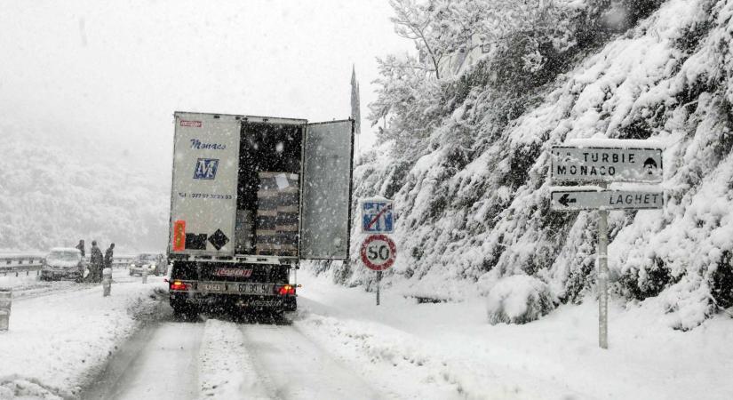 Halálos áldozatokat követelt az erős havazás Franciaországban