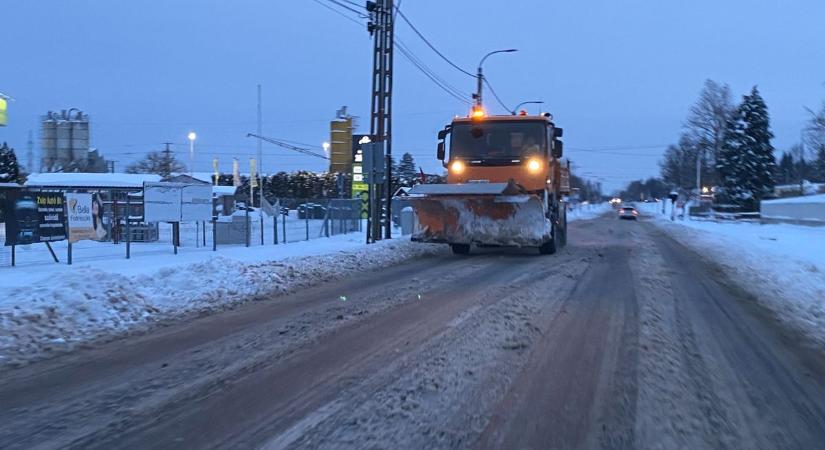 Haragcunami zúdul a hóeltakarítókra Zalában – Helyretette a Facebookon szájkaratézókat a szakértő