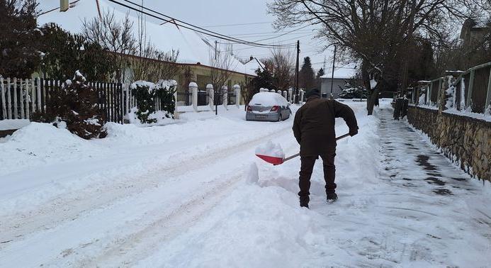 HÓHELYZET – Veszprémben járhatók a főútvonalak