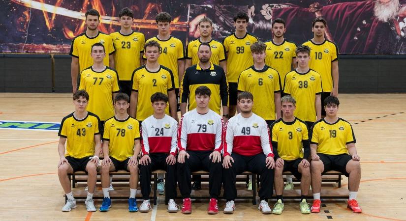 Féltávnál listavezető az egriek ifjúsági csapata