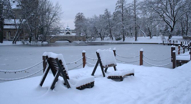 Életbe lépett a vörös kód Magyarország teljes területén