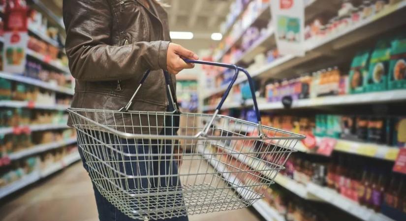 Baj van a Tesco olajával! Rákkeltő anyagot találtak benne, ne használd fel