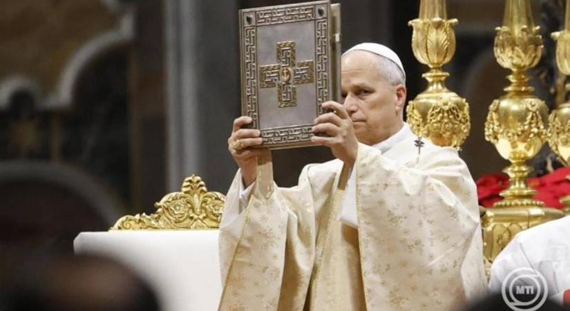 XIV. Leó pápa lezárta a jubileumi szentévet