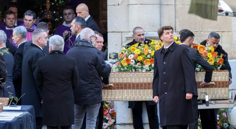 Fonott koporsóban kísérték utolsó útjára Brigitte Bardot-t