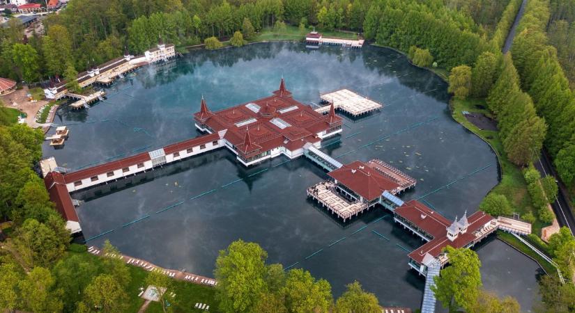 Megújul a Hévízi Tófürdő! Hamarosan kiírható a tervpályázat, előtte a civilekkel is egyeztet a képviselő