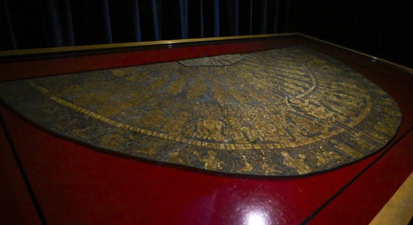 Hírmozaik – január 7.