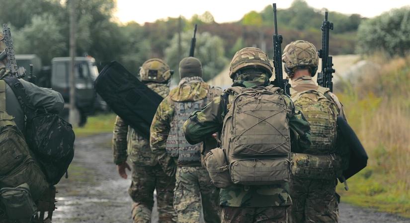 Sorkatonai szolgálat: a többség ellenzi, de a koalíció és a Szövetség választói visszaállítanák (Képgaléria)