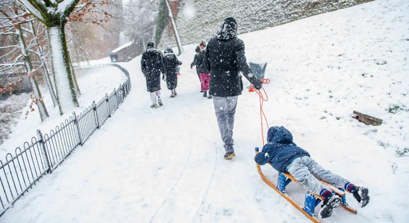 Újabb hóhullám érkezik: keleten akár 10 centi hó, nyugaton kemény fagy jön az este