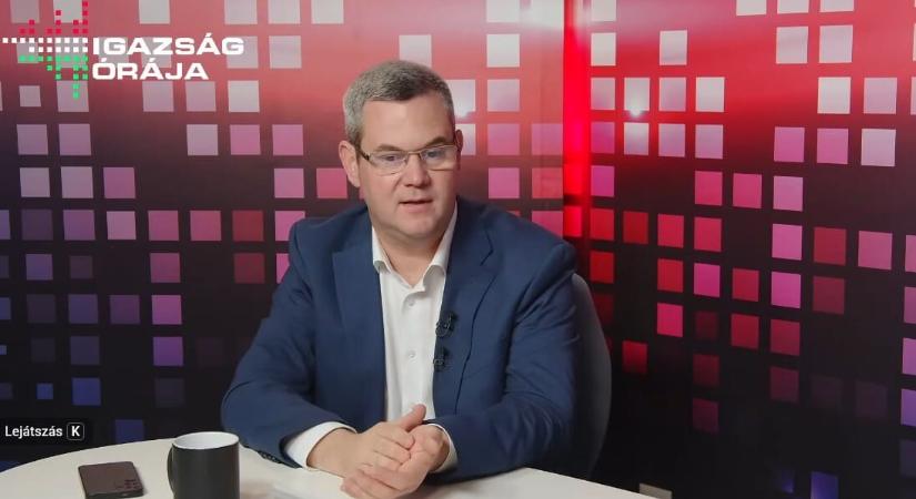 Takács Péter nekiment Karácsony Gergelynek a havas utak miatt, a főpolgármester egy hókotró GPS-adataival vágott vissza