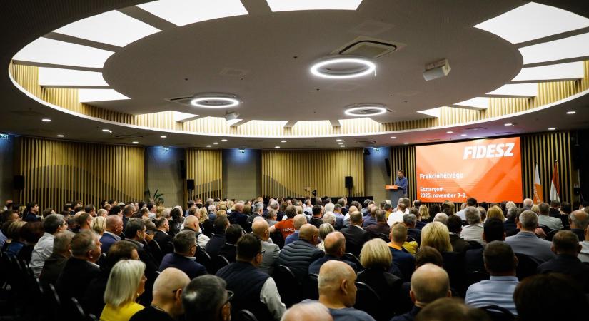 Több mint kétszázmillió forintnyi közpénzt költhetett el őszi rendezvényeire a Fidesz frakciója