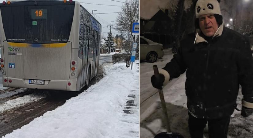 Olvasónk kiakadt, Bruti dalba foglalta – így (nem) takarítják a havat Debrecenben