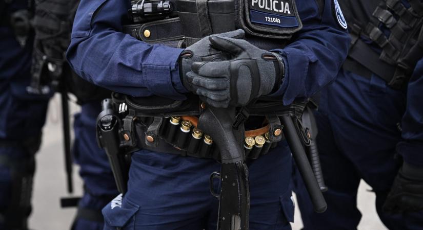 Ukrán bűnbandák tömeges megjelenésétől tart a lengyel hatóság