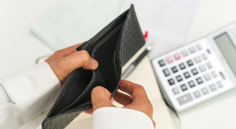 A lakosság nagyobb része arra számít, hogy idén romlik a pénzügyi helyzete