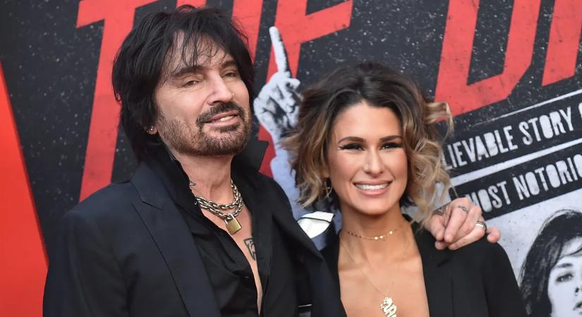 Bizarr zaklatási ügybe keveredett Tommy Lee és felesége