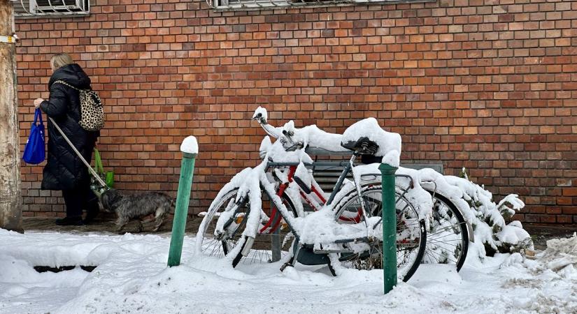 Hóhelyzet az iskolákban: némi késés, több lapátolás