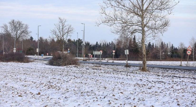 Hóhelyzet: az extrém időjárás miatt elhalasztja a nagyobb, tervezett áramszüneteket az EON