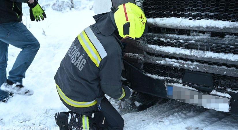 Rendkívüli havazás: valamennyi állami szerv teljes kapacitással dolgozik