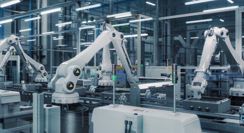 Amerikai óriáscég jelent meg a magyar határ közvetlen közelében, már gyára is van: kilóra megvette az európai riválisát