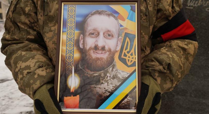 Gyász: 32 éves katona temetésére került sor Ungváron