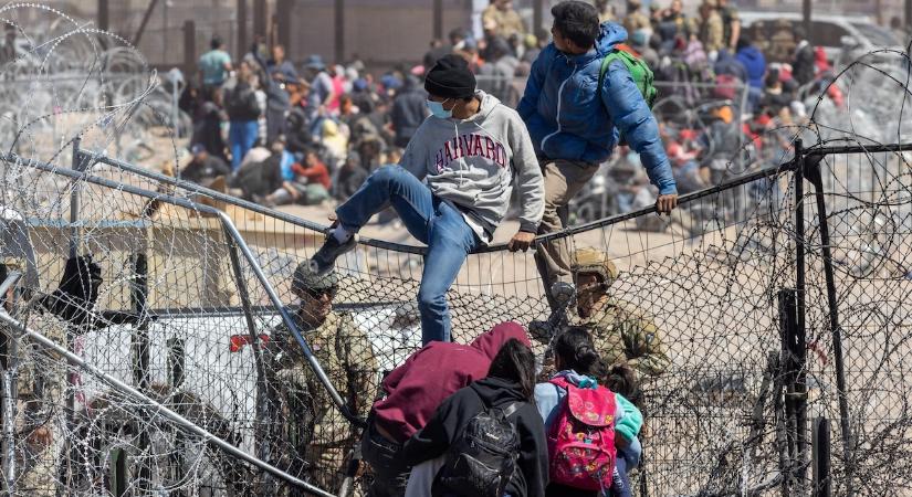 Nagyszabású razzia indult az USA-ban: felkutatják az illegális migránsokat