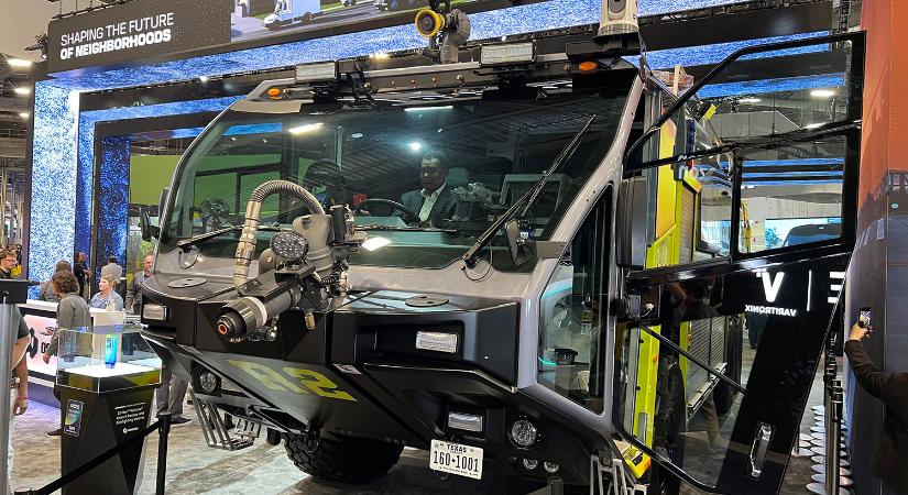 Kőkemény tűzoltóautó, ami Mars-járónak is simán elmenne