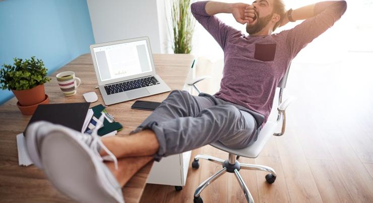 A Z generáció új munkaritmusa: mi az a microshifting, és miért terjed?