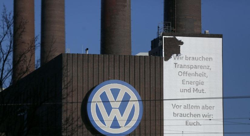 Komoly probléma merült fel a Volkswagennél – 500 ezer autót hívtak vissza