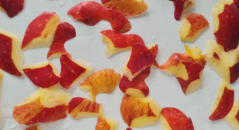 Durva, mit történik a szervezeteddel, ha nem hámozod meg az almát!