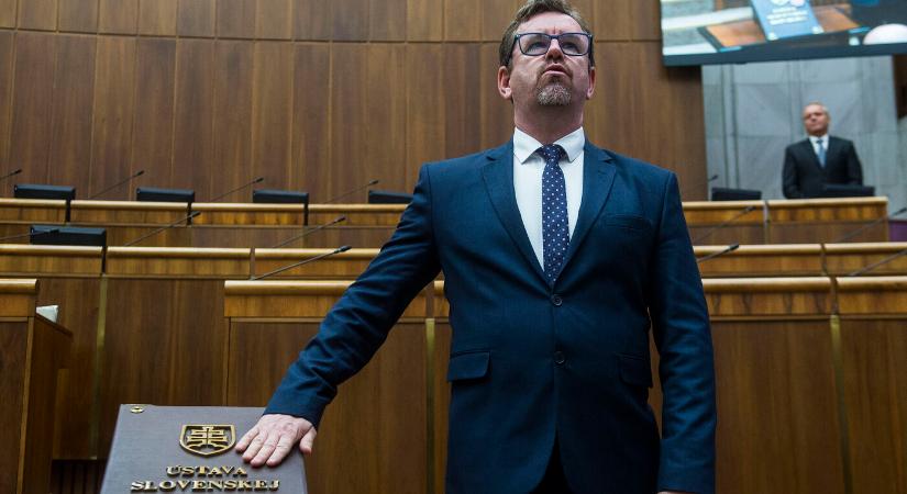 Egy autóbaleset, amelynek végre lett politikai következménye