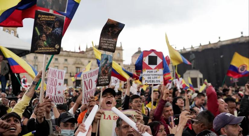 Kolumbiában is nőnek az indulatok Trump fenyegetése miatt, több ezren tüntettek az utcákon