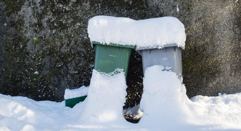Szemétszálítás extrém hidegben: hiába jön a kukásautó, ha így rakod ki a szemetet